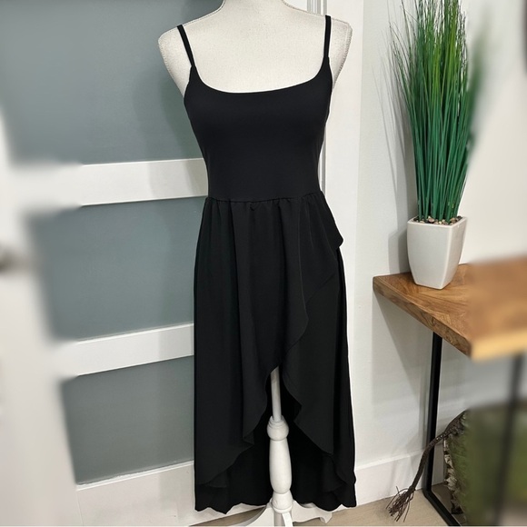 HALARA Dresses & Skirts - HALARA High Low Flowy Black Midi Quick Dry Dress Small Athleisure Casual NWT